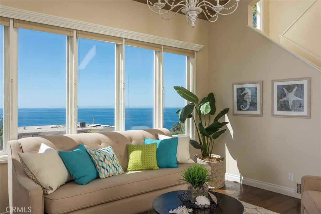 31405 Monterey Street, Laguna Beach CA 92651 - photo 1