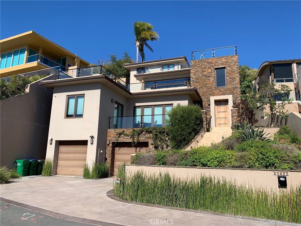 31422 Ceanothus Drive, Laguna Beach CA 92651 - photo 1