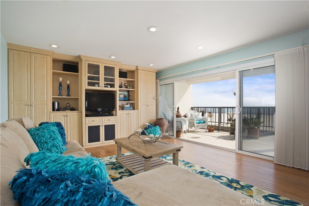 31423 Coast 78, Laguna Beach CA 92651 - photo 1