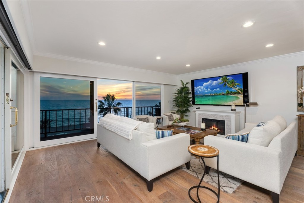 Living Room Sunset - 31423 Coast Hwy 59, Laguna Beach CA 92651 - photo 1