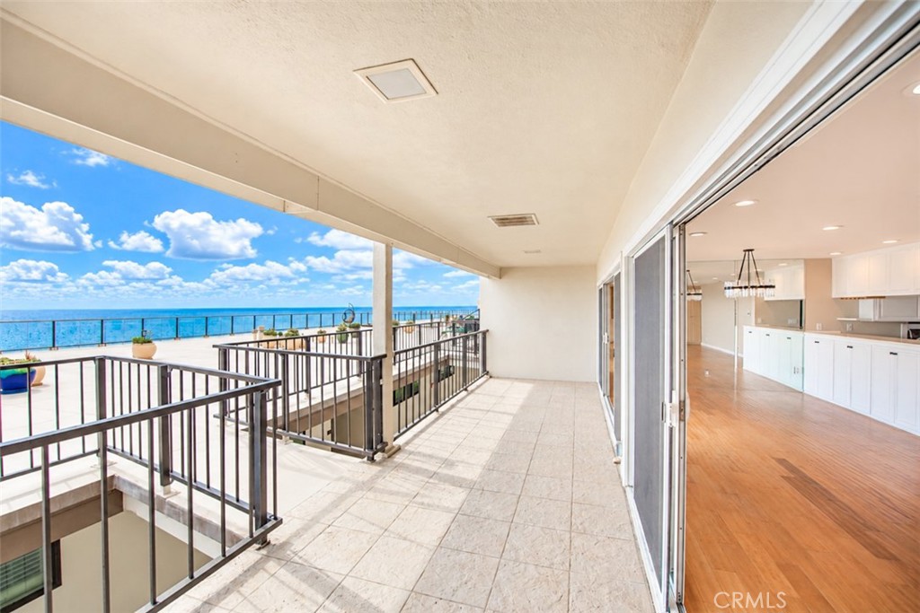 31423 Coast, Laguna Beach CA 92651 - photo 8