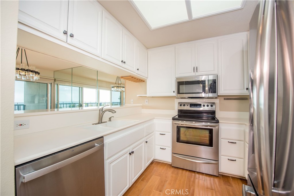 31423 Coast, Laguna Beach CA 92651 - photo 15