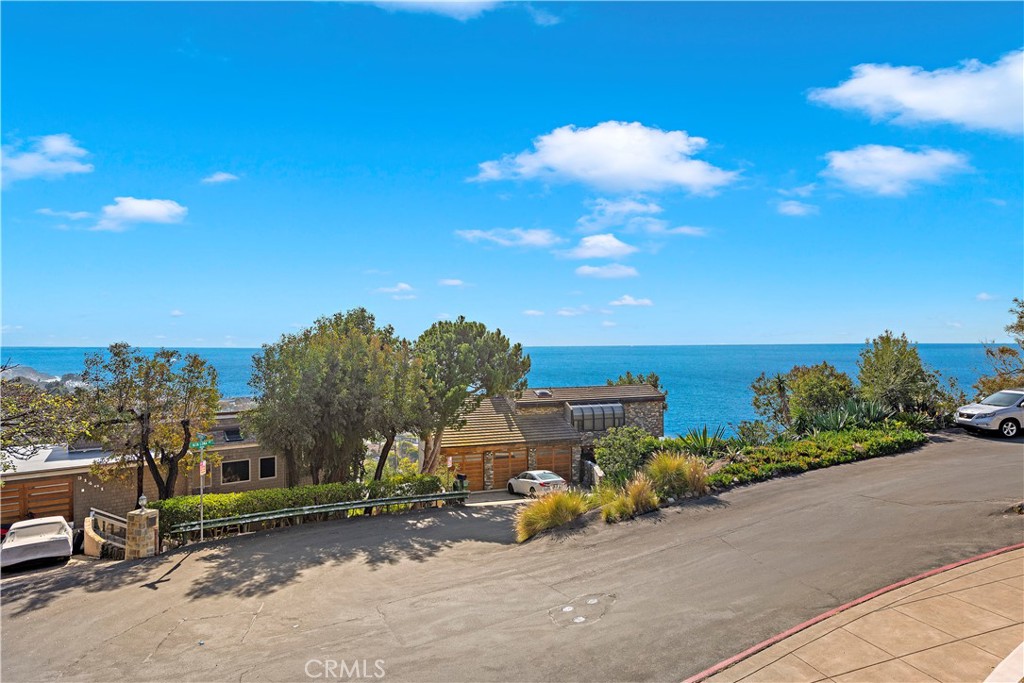 31460 Ceanothus Drive, Laguna Beach CA 92651 - photo 34