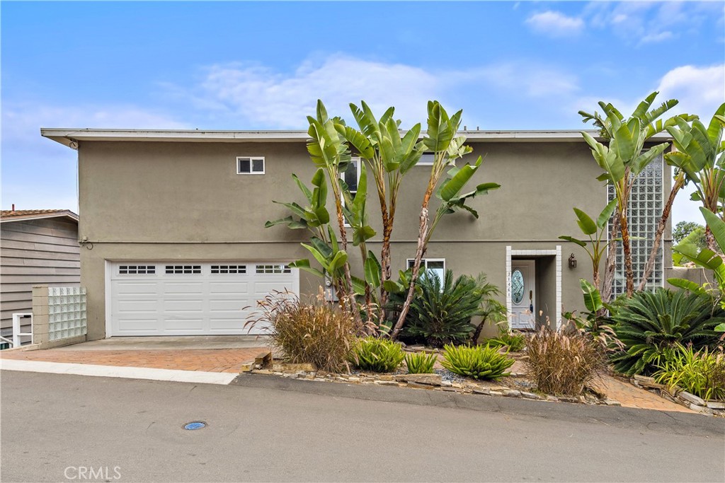 31461 Ocean View Street, Laguna Beach CA 92651 - photo 1