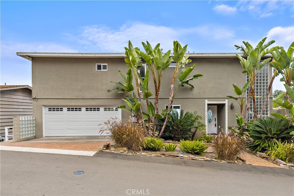 31461 Ocean View Street, Laguna Beach CA 92651 - photo 1