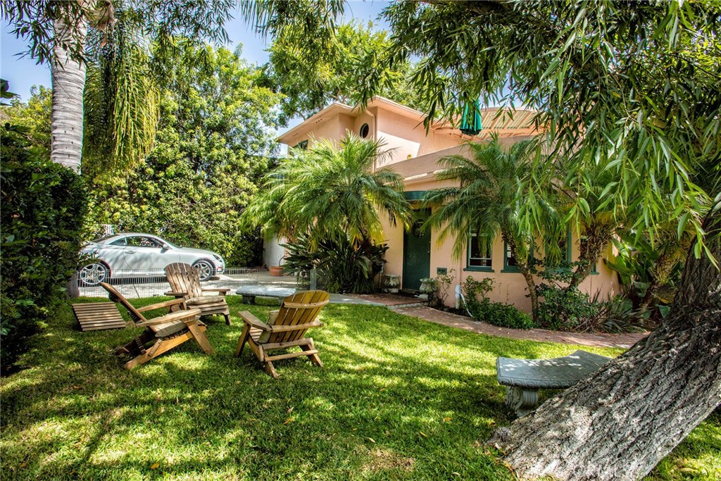 315 Poplar Street, Laguna Beach CA 92651 - photo 1