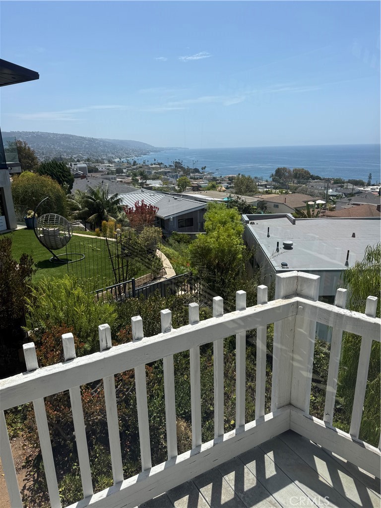 315 Weymouth, Laguna Beach CA 92651 - photo 1