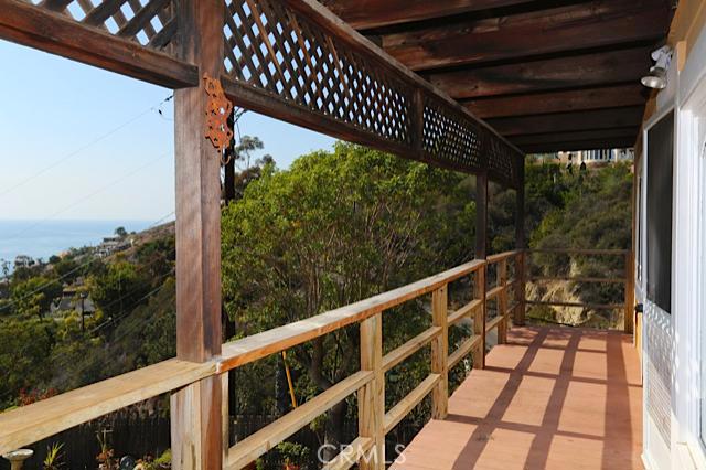 31500 Mar Vista Avenue, Laguna Beach CA 92651 - photo 1