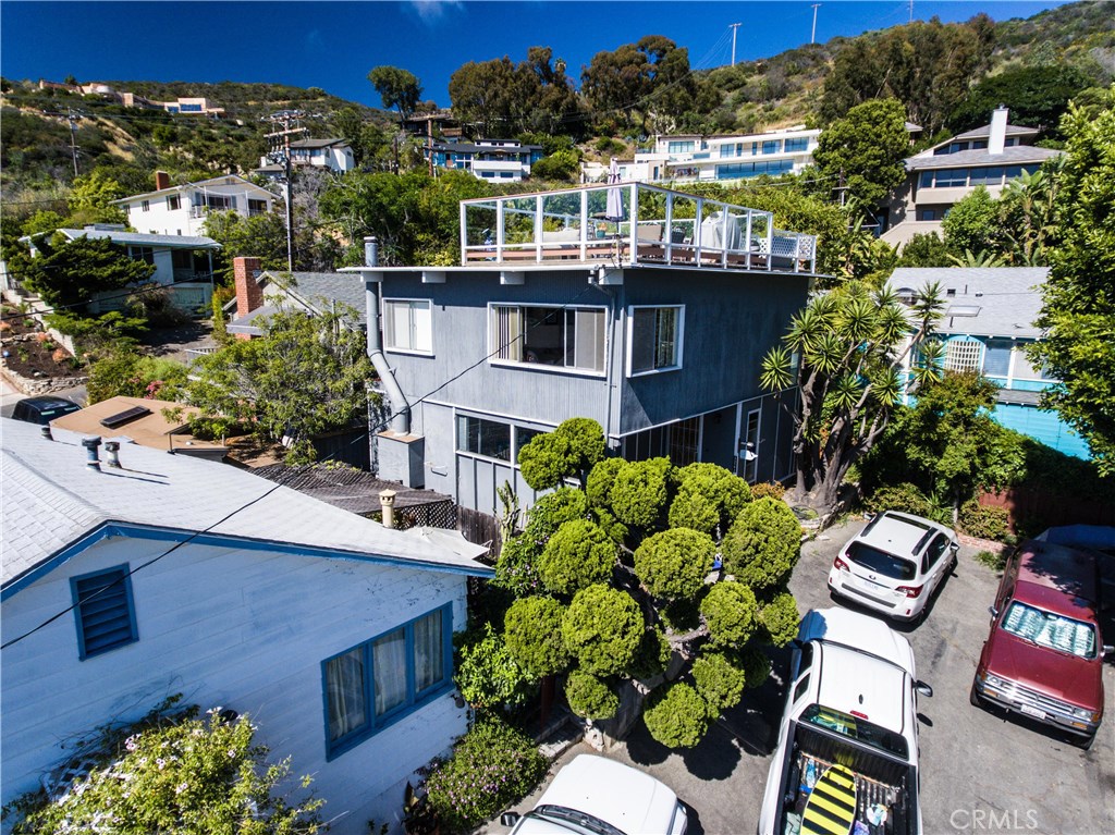 31501 Burnside Place, Laguna Beach CA 92651 - photo 1