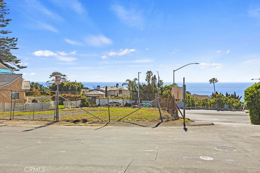 31502 Coast, Laguna Beach CA 92651 - photo 16