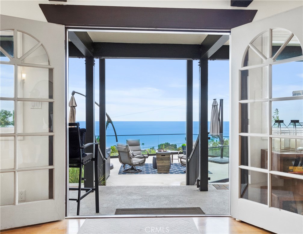 31502 Mar Vista Avenue, Laguna Beach CA 92651 - photo 1