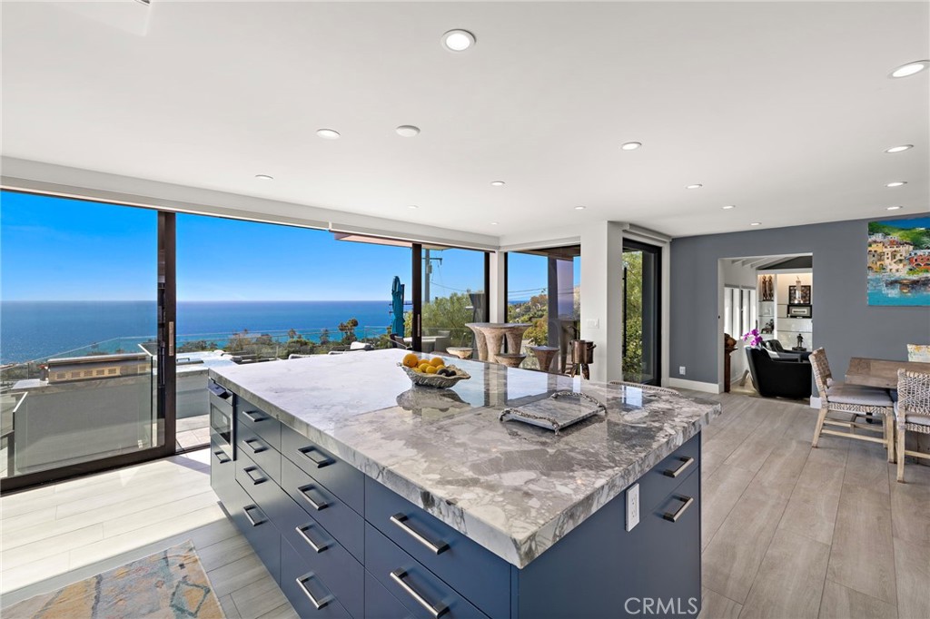 31502 Mar Vista, Laguna Beach CA 92651 - photo 3
