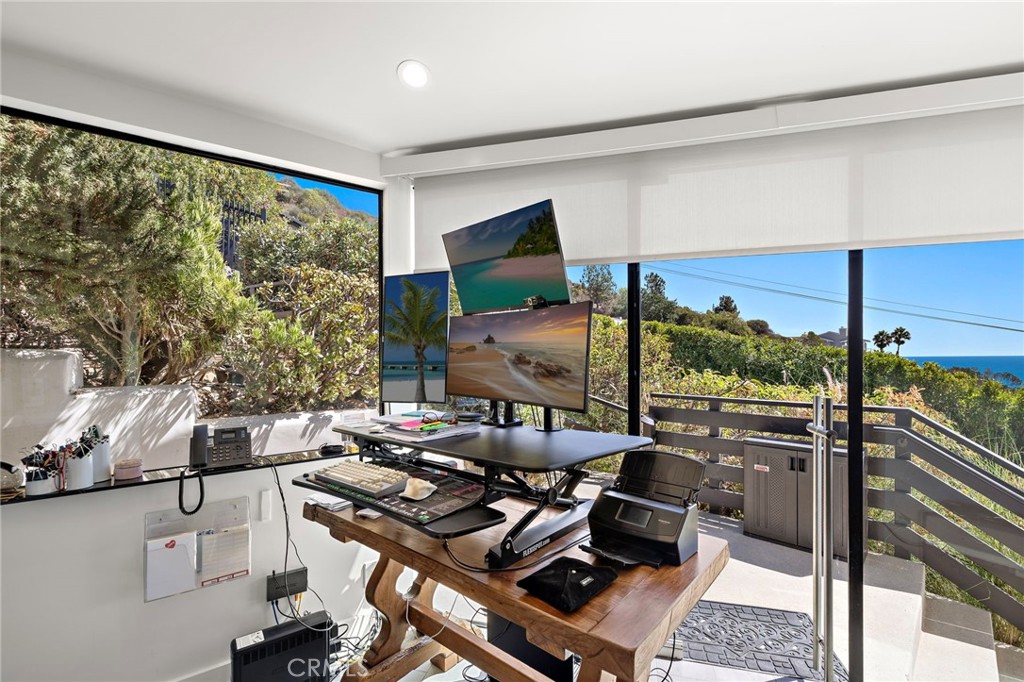 31502 Mar Vista, Laguna Beach CA 92651 - photo 22