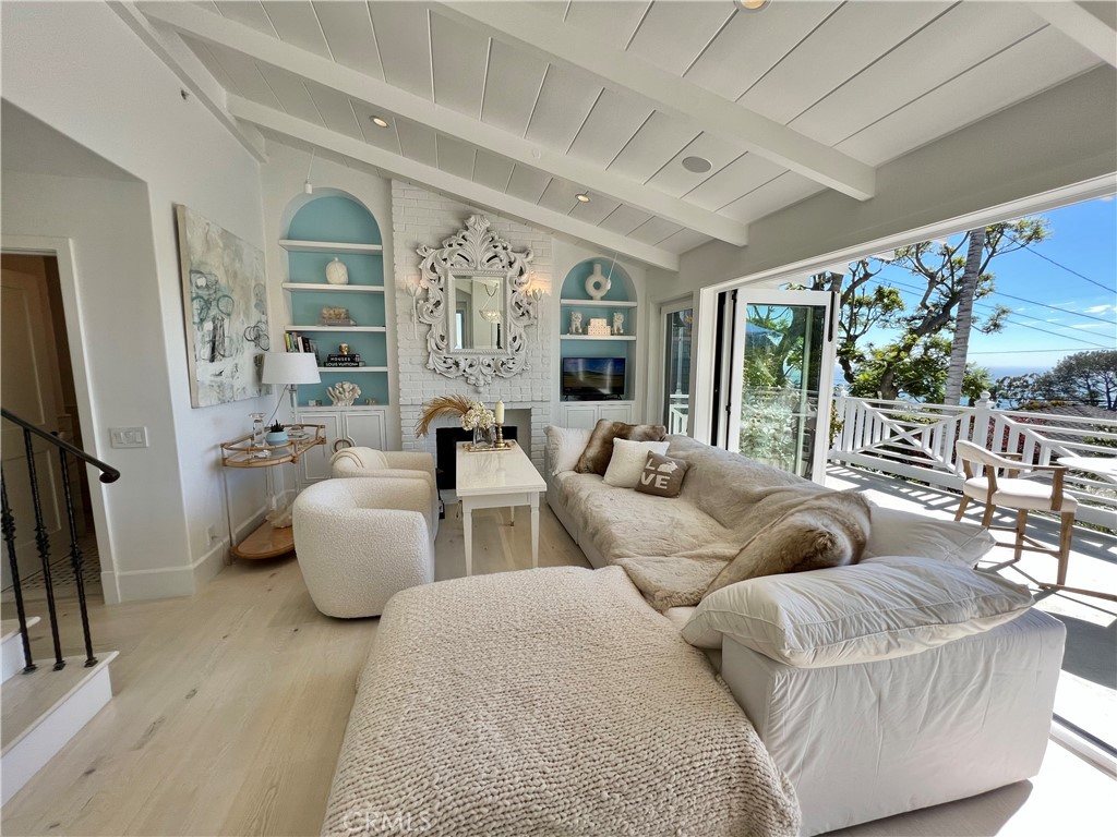 31502 Shrewsbury Drive, Laguna Beach CA 92651 - photo 1