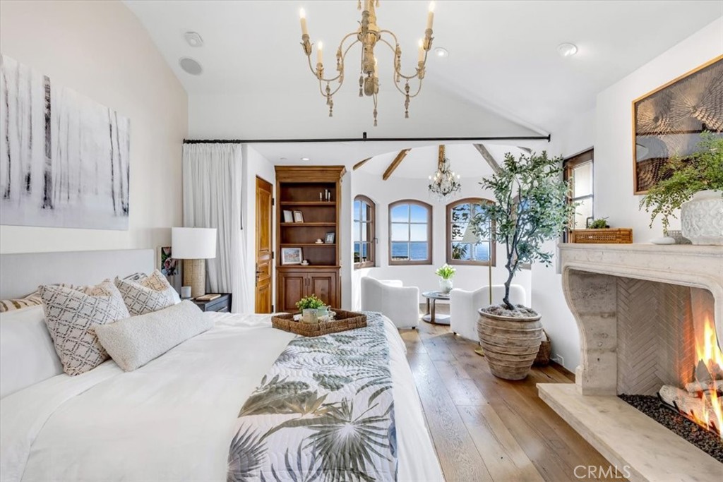 31512 Bluff, Laguna Beach CA 92651 - photo 29
