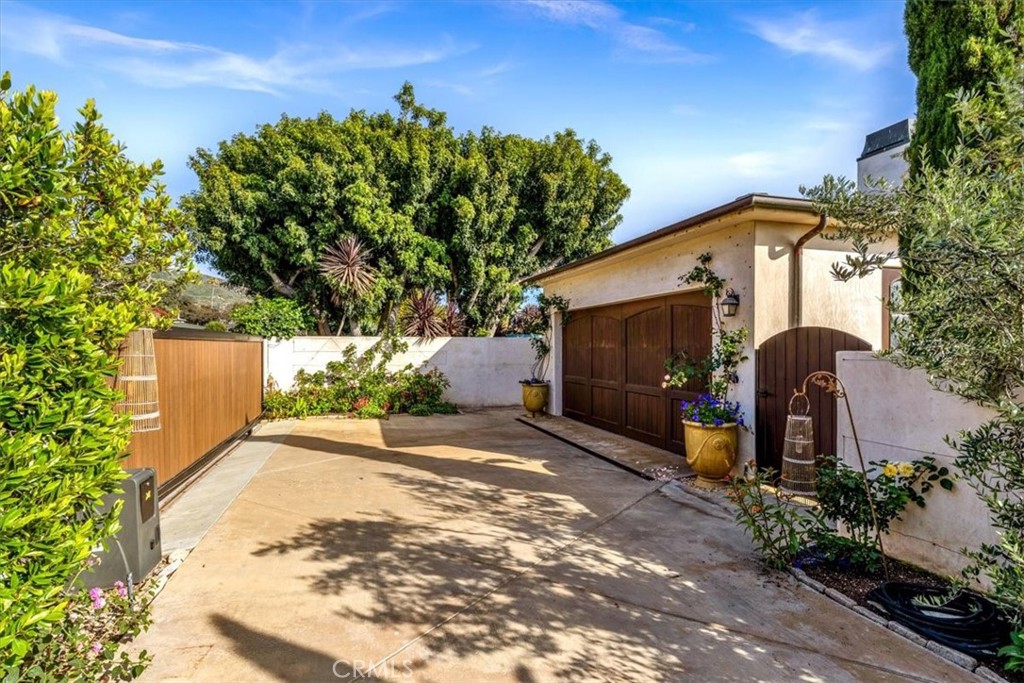 31512 Bluff, Laguna Beach CA 92651 - photo 43