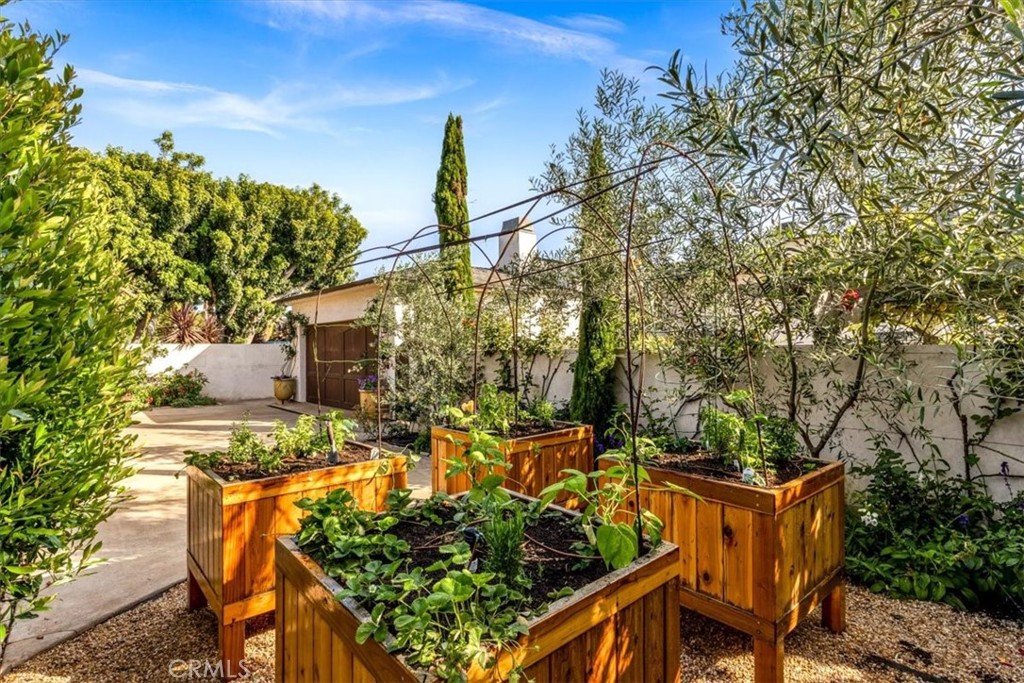 31512 Bluff, Laguna Beach CA 92651 - photo 45
