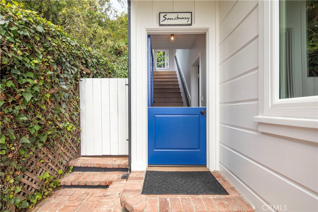 31513 Eagle Rock Way, Laguna Beach CA 92651 - photo 1
