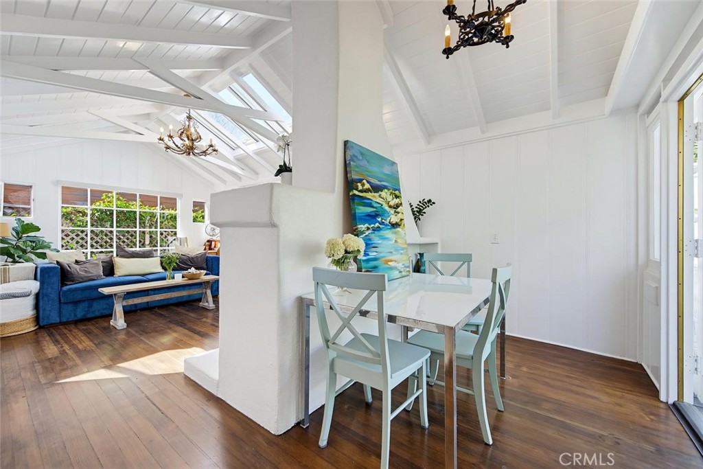 Entry looking into the light and bright living room with high pitched, wood beamed ceilings. - 31521 Summit Road, Laguna Beach CA 92651 - photo 11