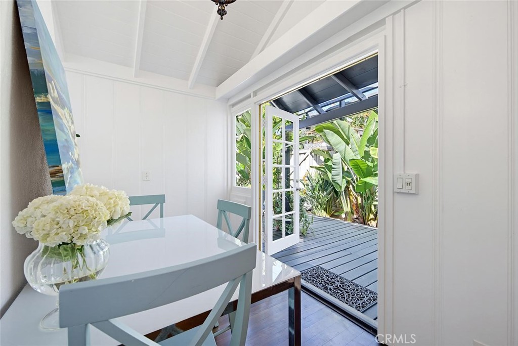 Enter through French doors. - 31521 Summit Road, Laguna Beach CA 92651 - photo 5
