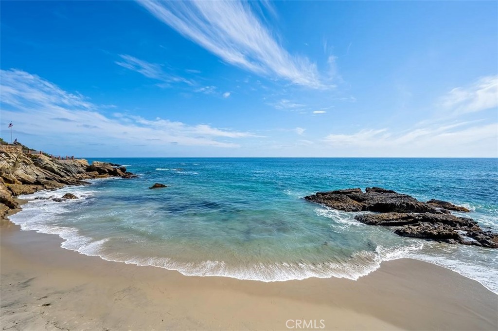 31521 Summit Road, Laguna Beach CA 92651 - photo 38