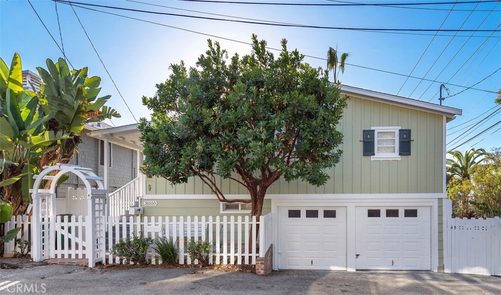 31555 Wildwood Road, Laguna Beach CA 92651 - photo 1