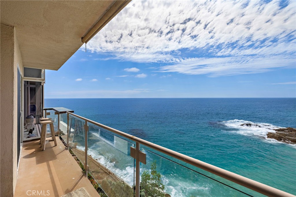 31561 Table Rock 211, Laguna Beach CA 92651 - photo 2