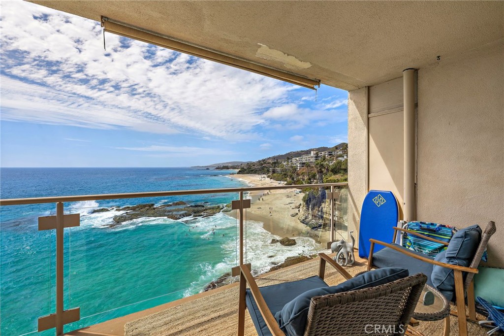 31561 Table Rock 211, Laguna Beach CA 92651 - photo 3