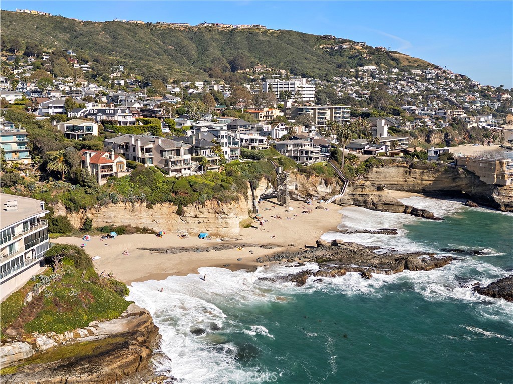 31561 Table Rock 211, Laguna Beach CA 92651 - photo 26