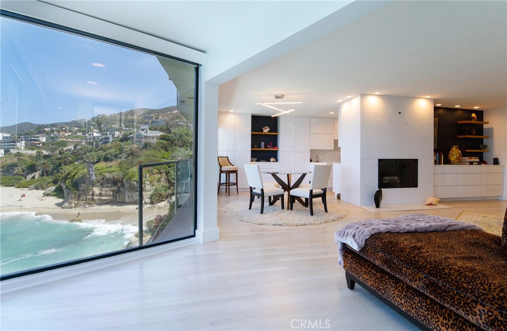 31561 Table Rock Dr 207, Laguna Beach CA 92651 - photo 1