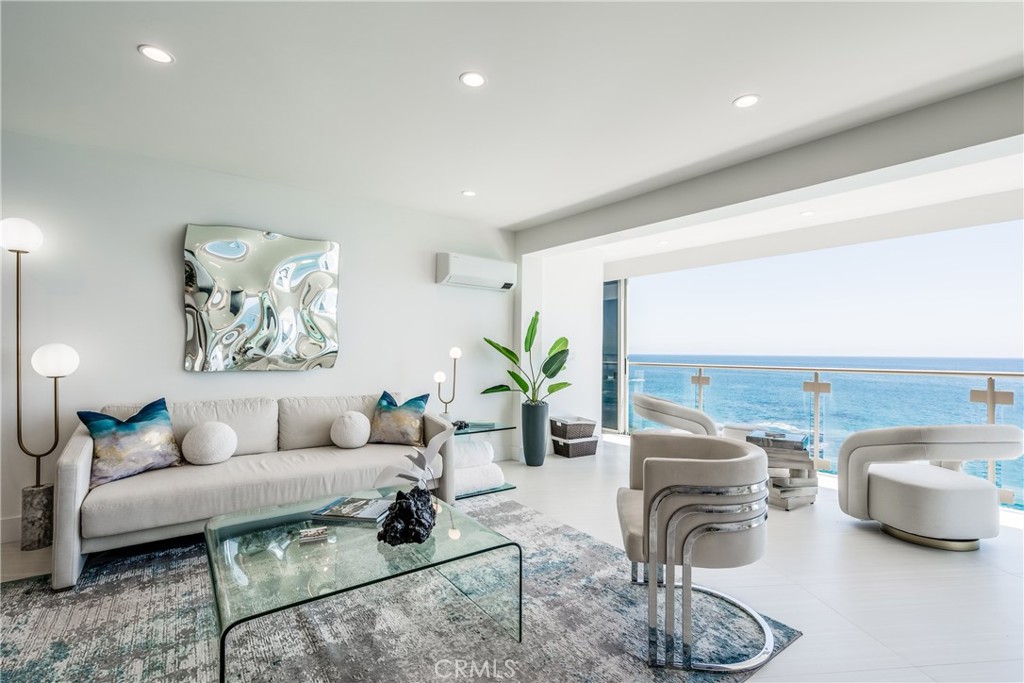 31561 Table Rock Drive 105, Laguna Beach CA 92651 - photo 7