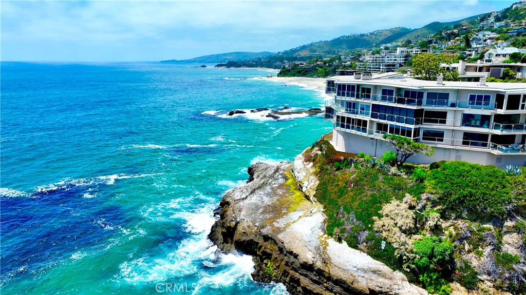 31561 Table Rock Drive 105, Laguna Beach CA 92651 - photo 41