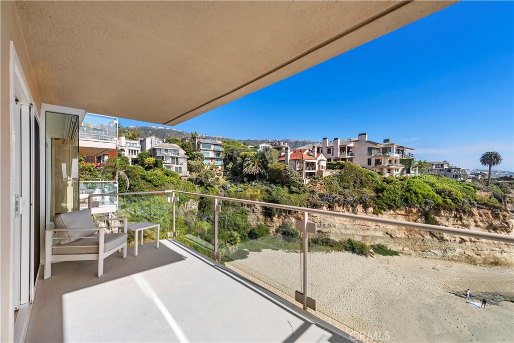 31561 Table Rock Drive 202, Laguna Beach CA 92651 - photo 22