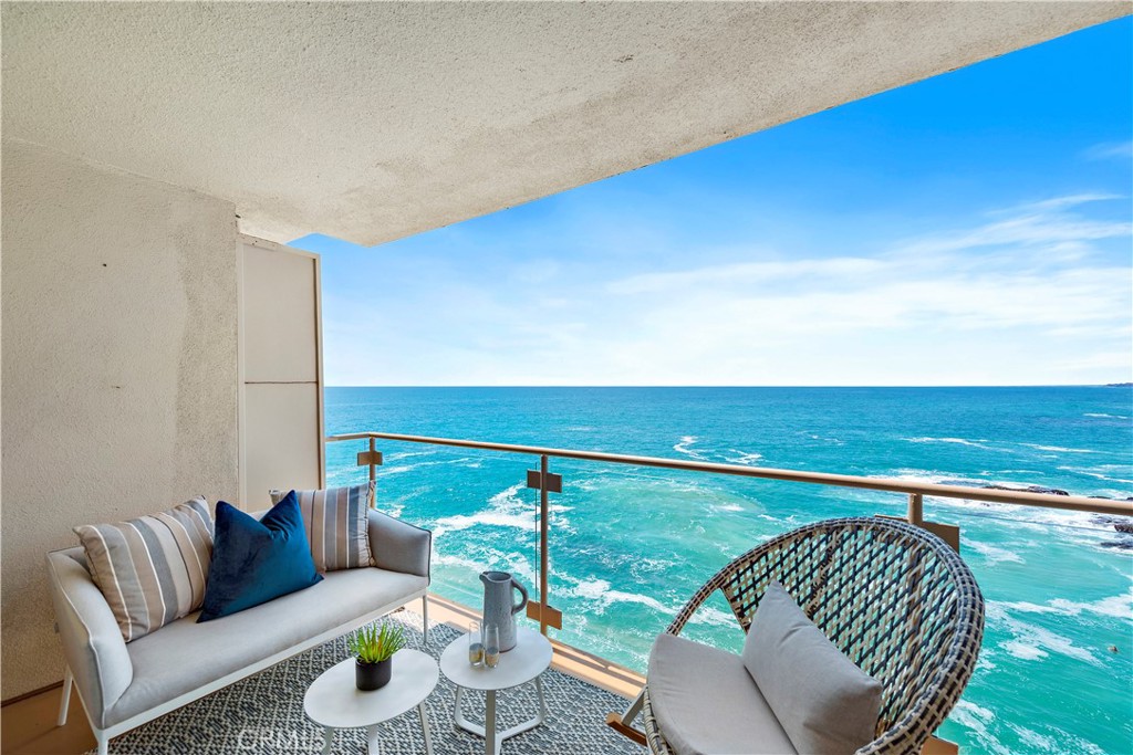 31561 Table Rock Drive 208, Laguna Beach CA 92651 - photo 6
