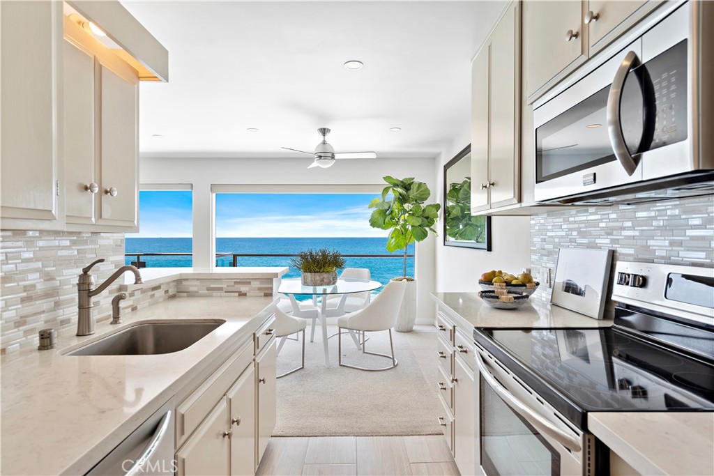 31561 Table Rock Drive 208, Laguna Beach CA 92651 - photo 7