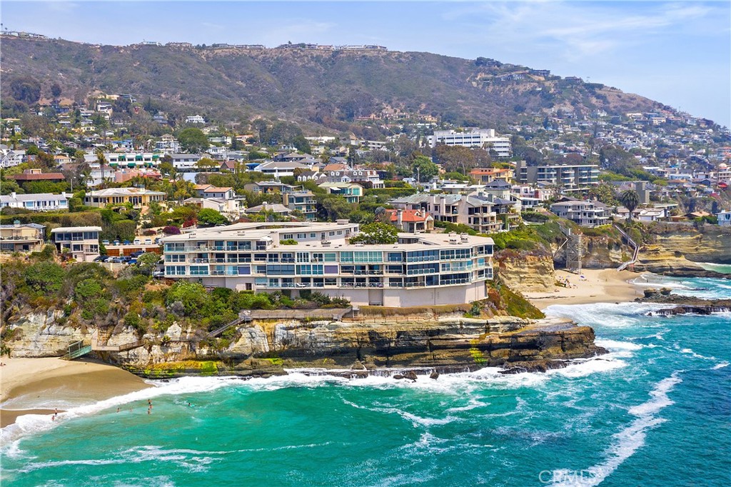 31561 Table Rock Drive 208, Laguna Beach CA 92651 - photo 23