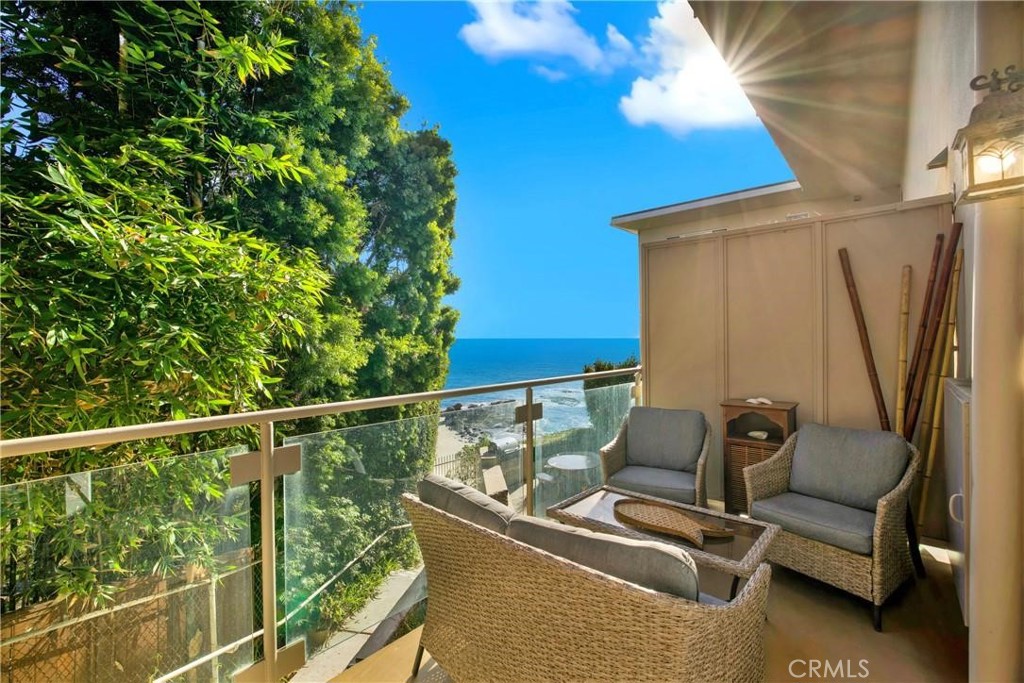 31561 Table Rock Drive 213, Laguna Beach CA 92651 - photo 2