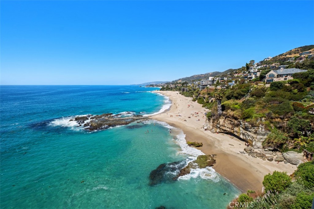 31561 Table Rock Drive 411, Laguna Beach CA 92651 - photo 1