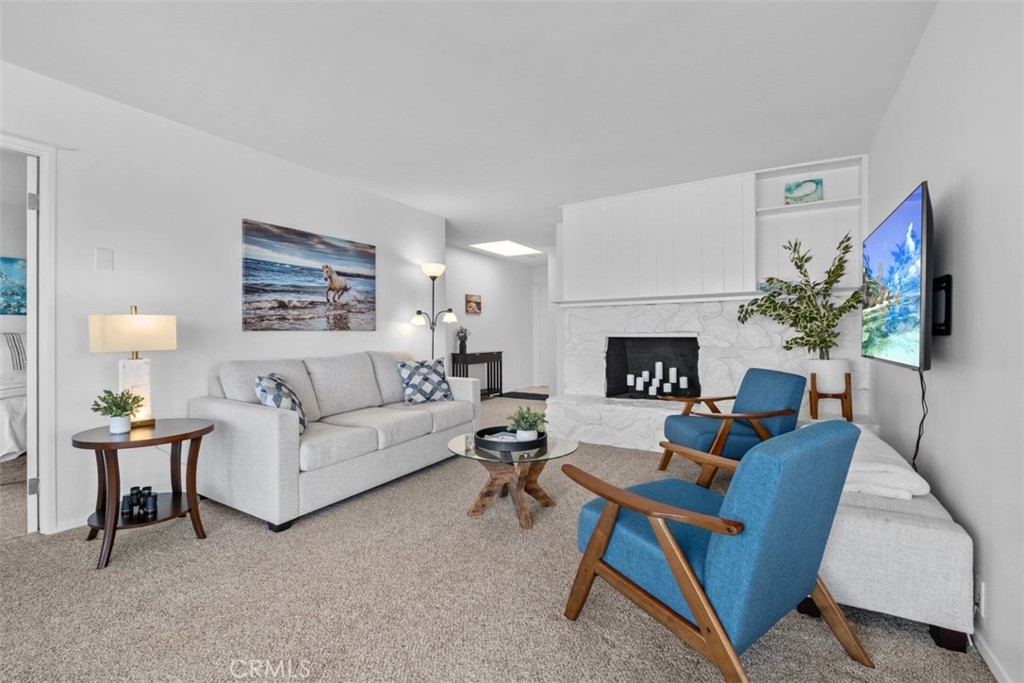 31561 Table Rock Drive 411, Laguna Beach CA 92651 - photo 3