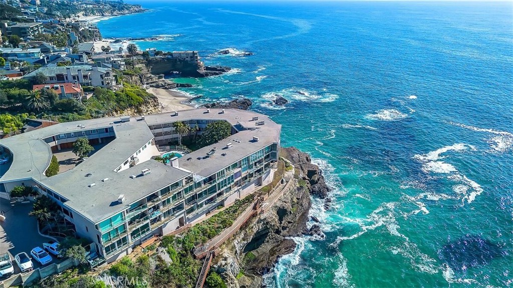 31561 Table Rock Drive 411, Laguna Beach CA 92651 - photo 33