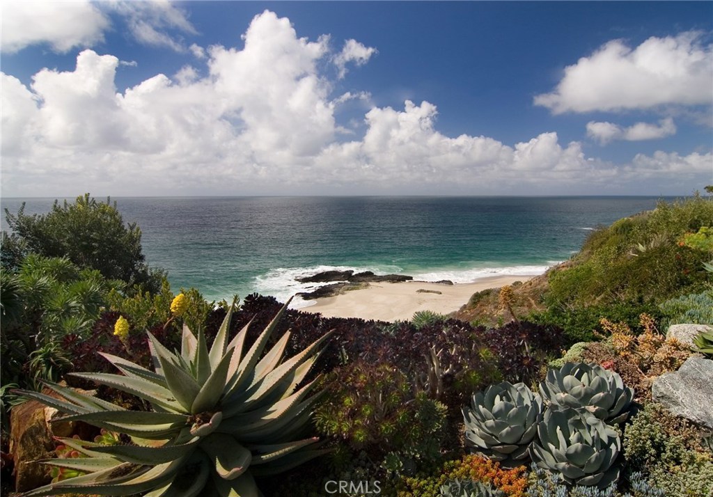 31561 TABLE ROCK Drive 413, Laguna Beach CA 92651 - photo 1