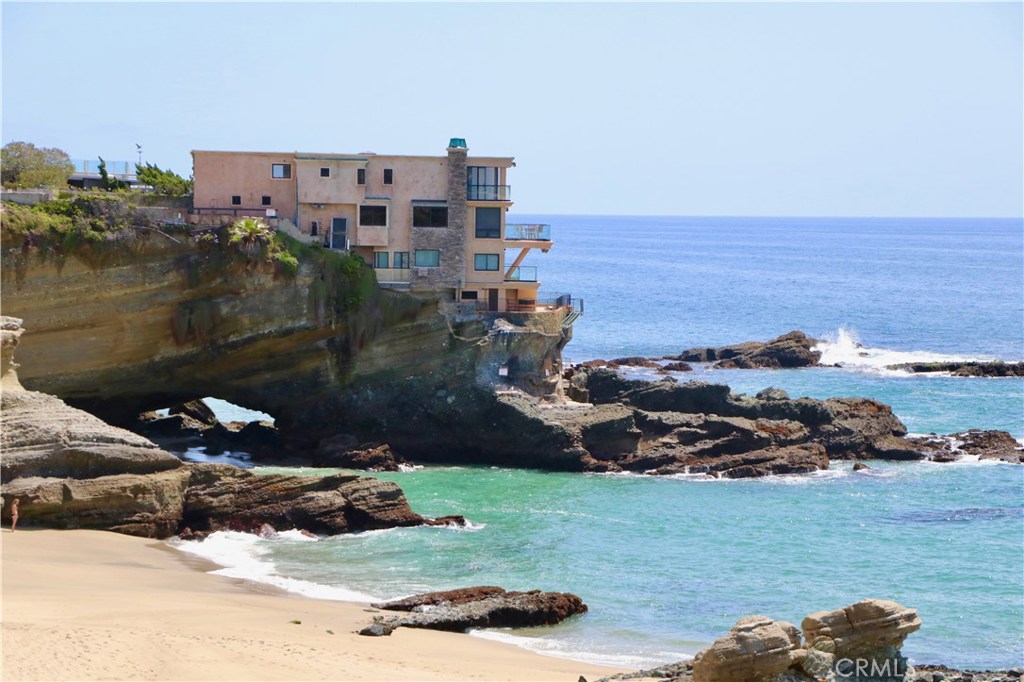 31561 Table Rock Drive 416, Laguna Beach CA 92651 - photo 1