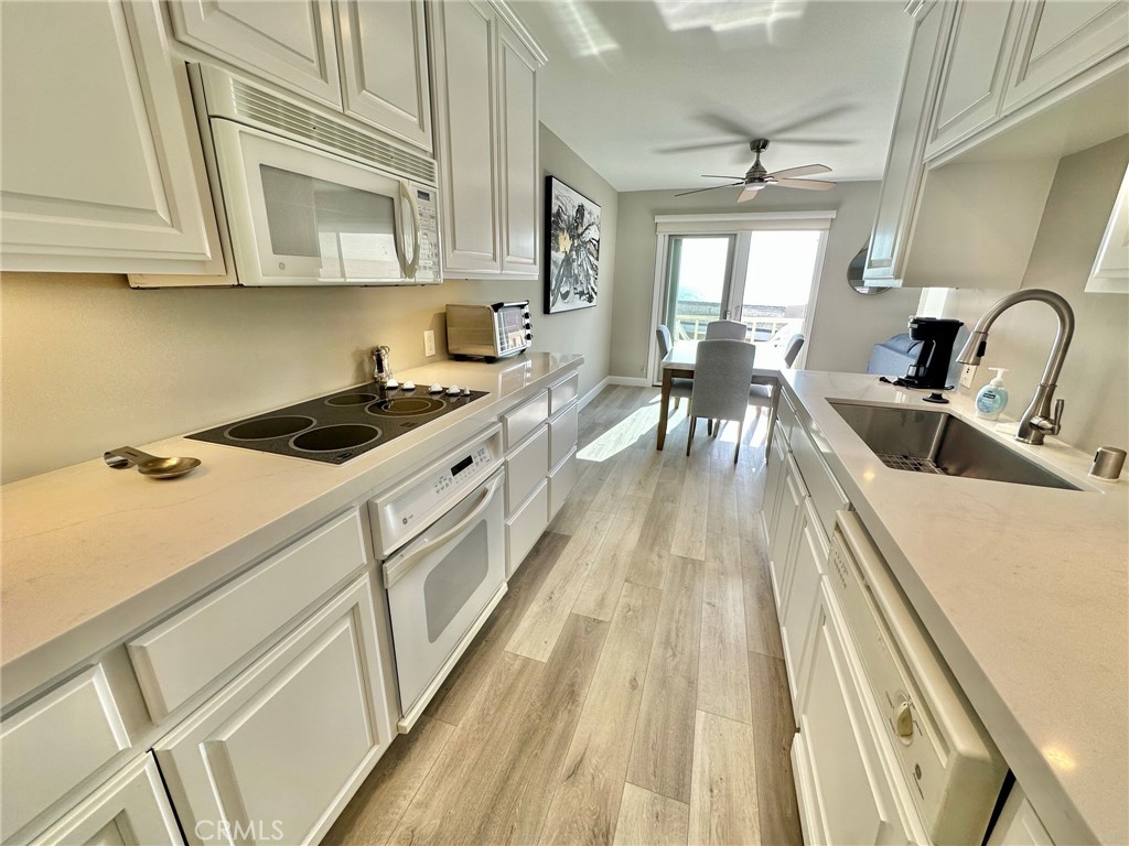 31561 Table Rock Drive 417, Laguna Beach CA 92651 - photo 13