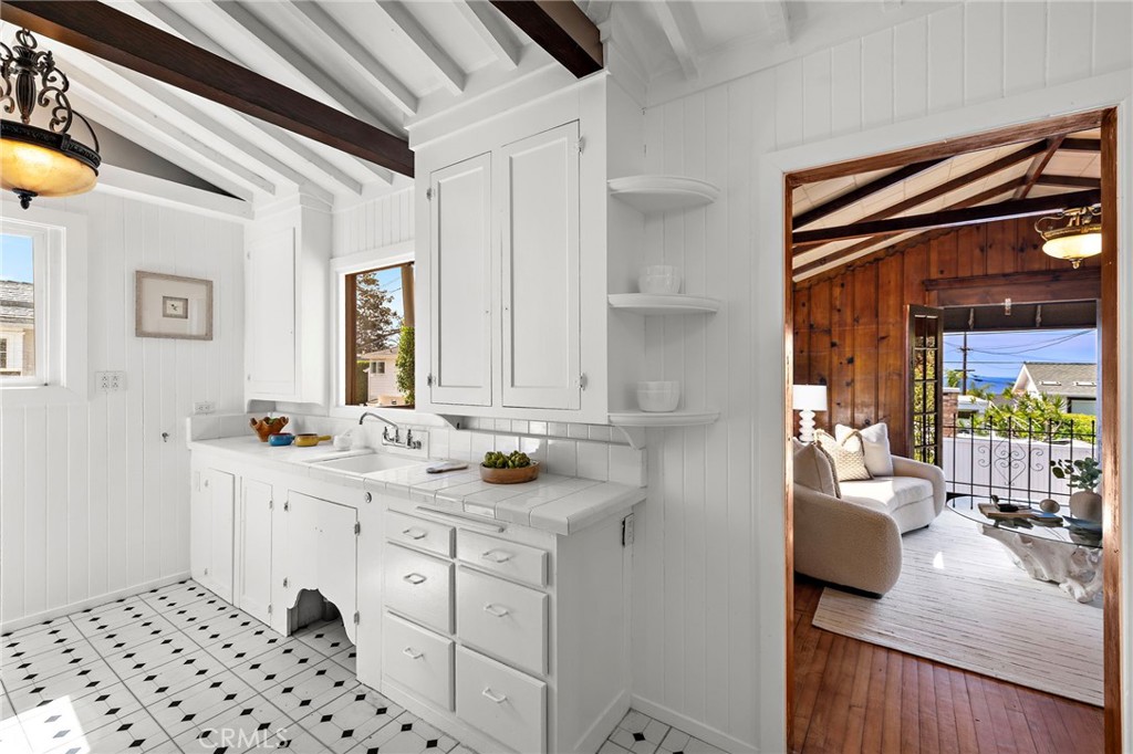 31566 Jewel, Laguna Beach CA 92651 - photo 13