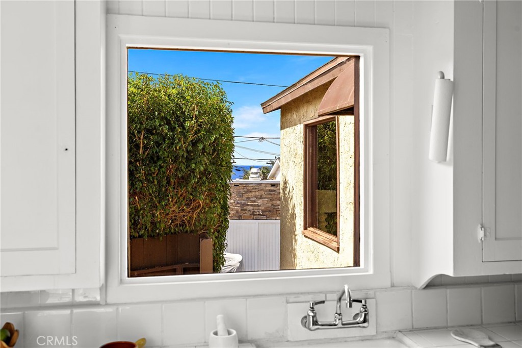 31566 Jewel, Laguna Beach CA 92651 - photo 30