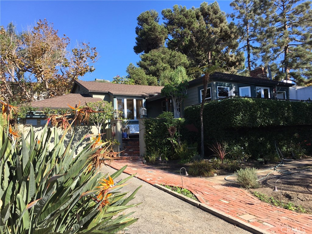 31582 Monterey Street, Laguna Beach CA 92651 - photo 1