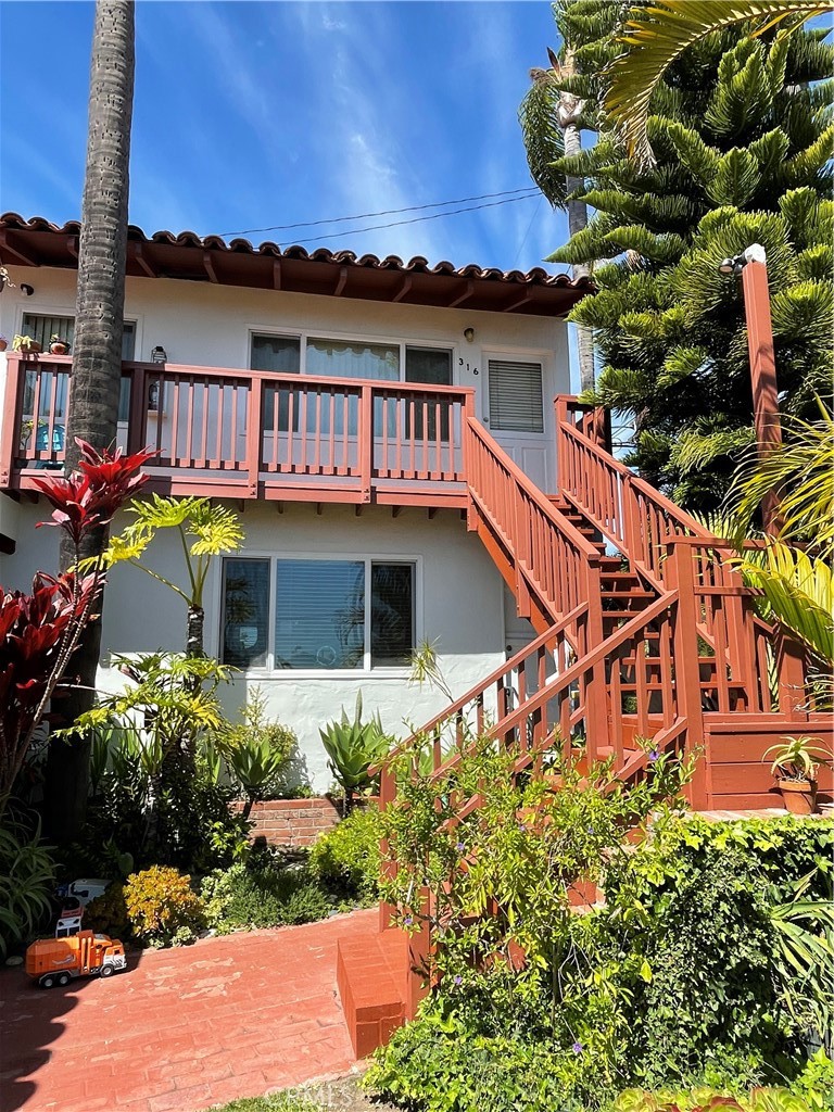 316 Myrtle Street, Laguna Beach CA 92651 - photo 1