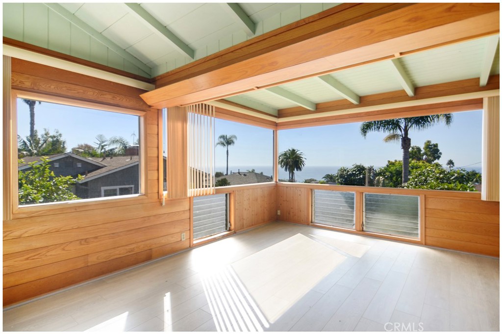 31613 Scenic Drive, Laguna Beach CA 92651 - photo 7