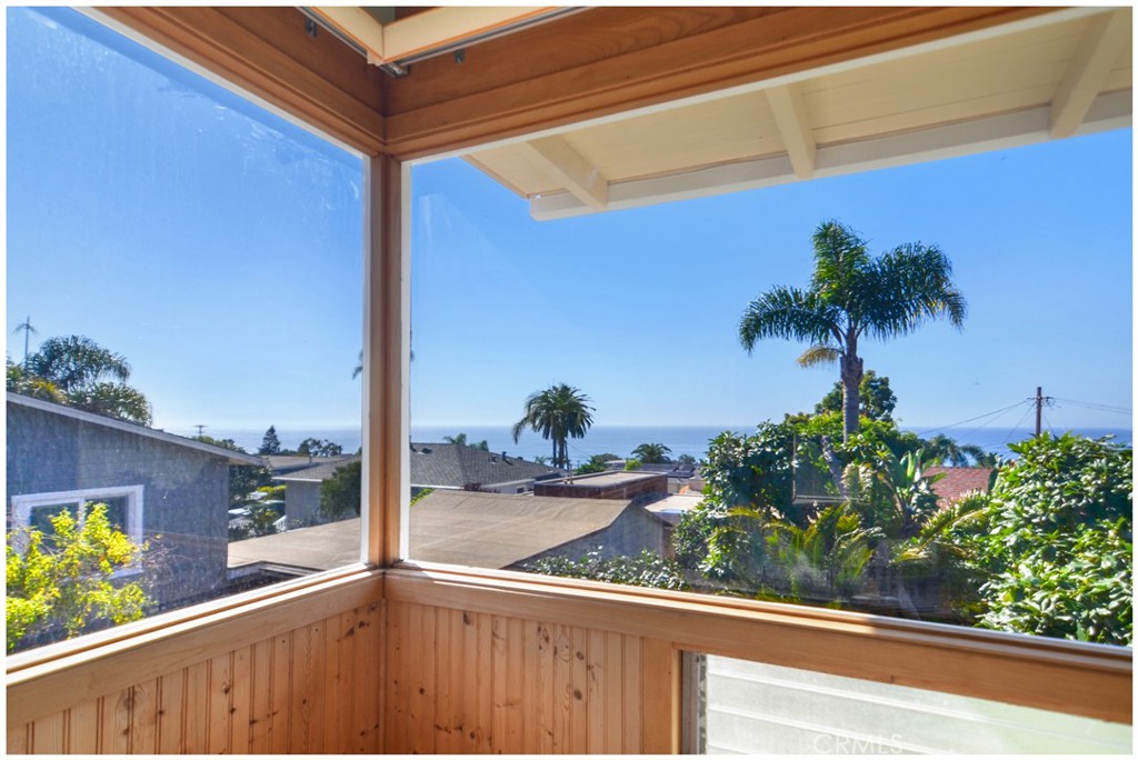 31613 Scenic Drive, Laguna Beach CA 92651 - photo 8