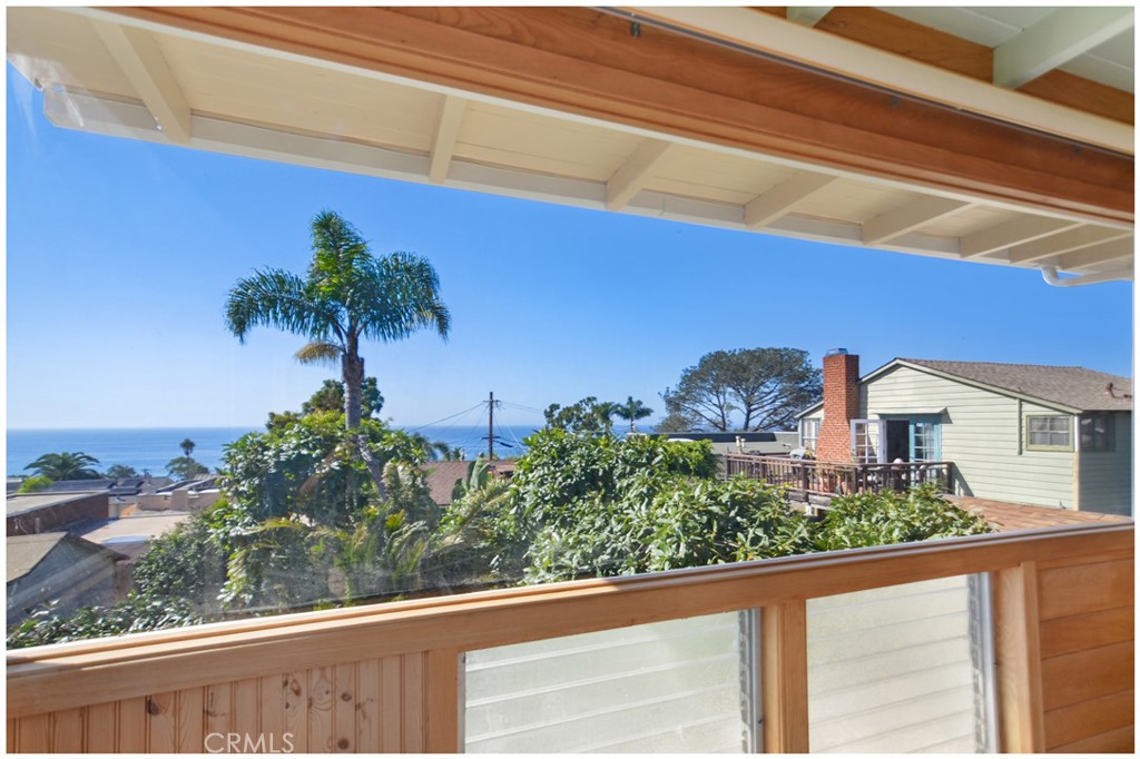 31613 Scenic Drive, Laguna Beach CA 92651 - photo 9
